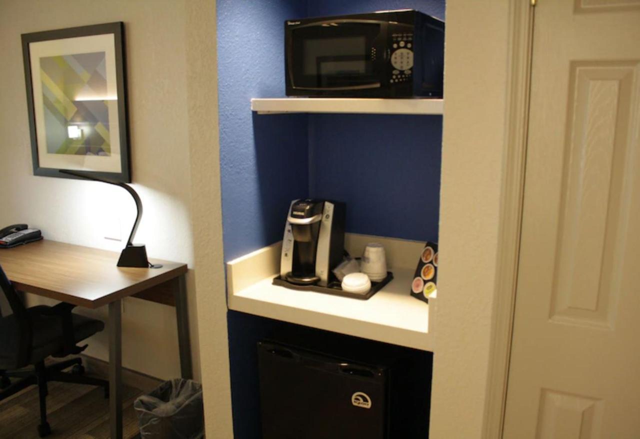 Holiday Inn Express Atlanta - Northeast I-85 - Clairmont Road By Ihg Exteriör bild