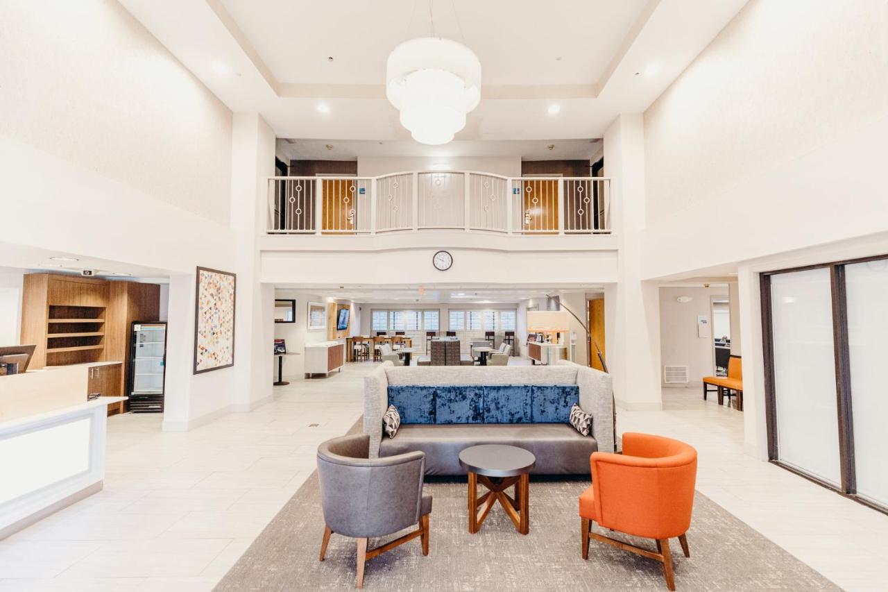 Holiday Inn Express Atlanta - Northeast I-85 - Clairmont Road By Ihg Exteriör bild